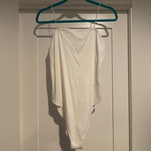 White ribbed spaghetti strap bodysuit - wild fable size L